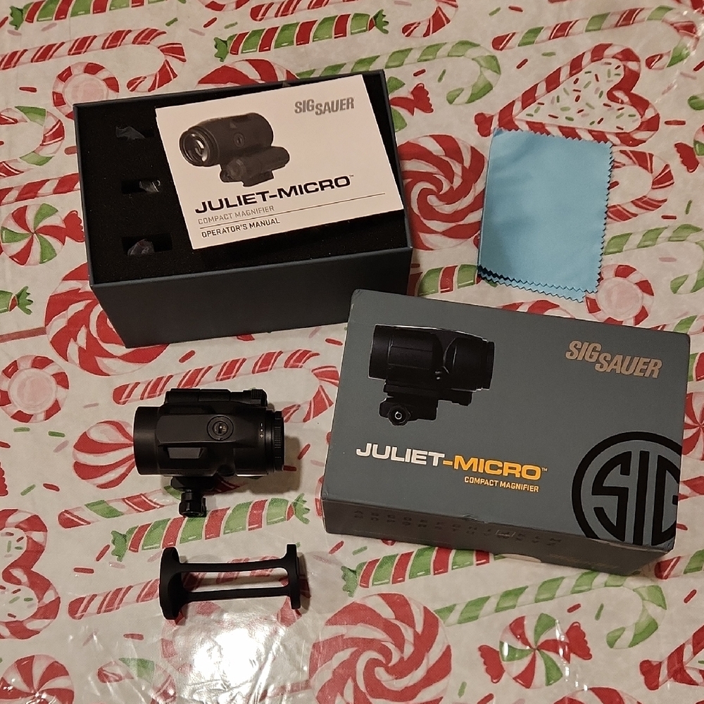 SIG SAUER Juliet-Micro Compact Magnifier - Black